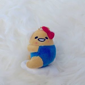 Hello Kitty X Gudetama Keychain